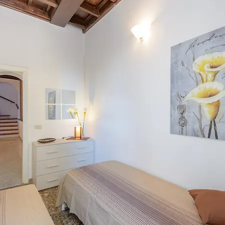 Lägenhet Appartamento Castel Sant'Angelo *